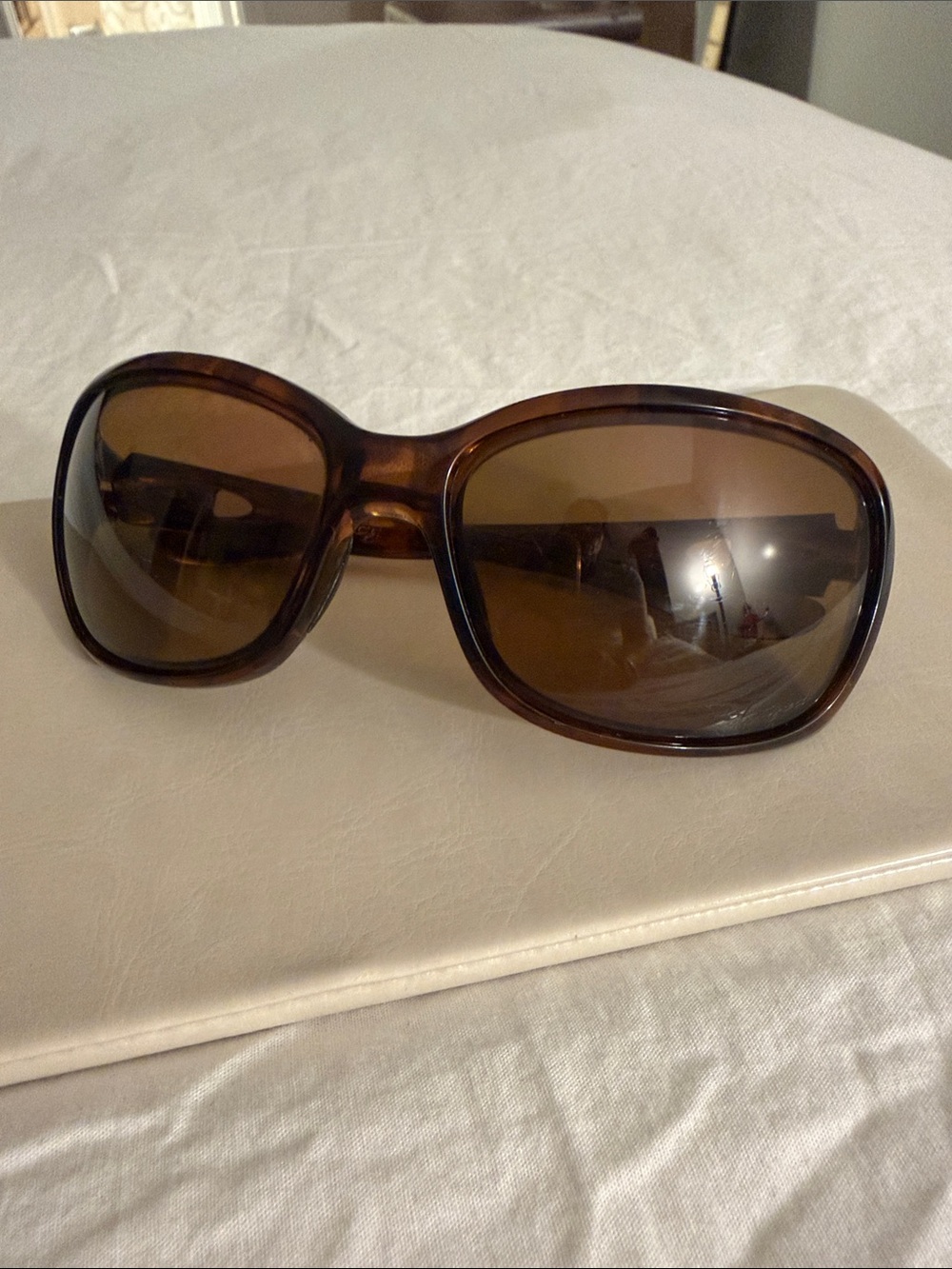 Oakley urgency Women’s Oversized Tortoiseshell Sunglasses with Brown Lenses